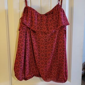Red and black pattern top